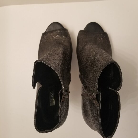 Guess Black Shimmering Peep-Toe Ankle Stiletto Heels Size 9 - Picture 5 of 6